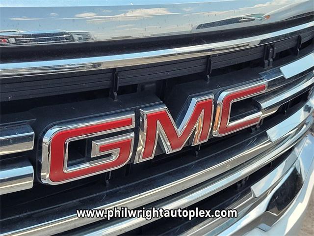 used 2023 GMC Acadia car, priced at $28,524