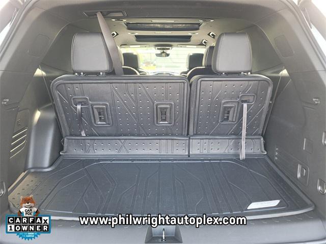 used 2023 Chevrolet Traverse car, priced at $41,877