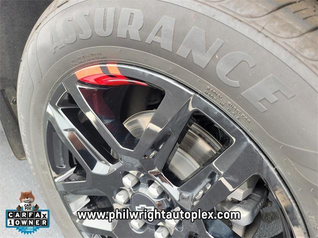 used 2023 Chevrolet Traverse car, priced at $42,186