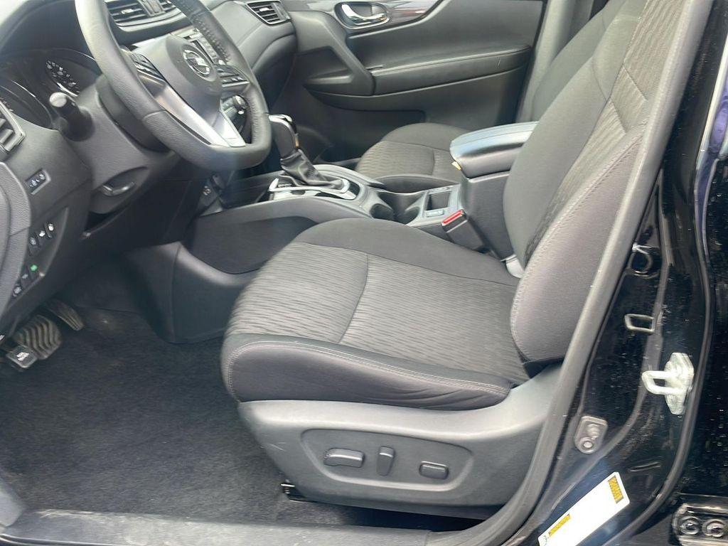 used 2019 Nissan Rogue car, priced at $17,990