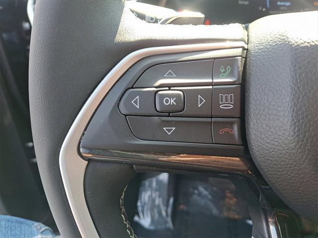 used 2023 Jeep Grand Cherokee car, priced at $35,990