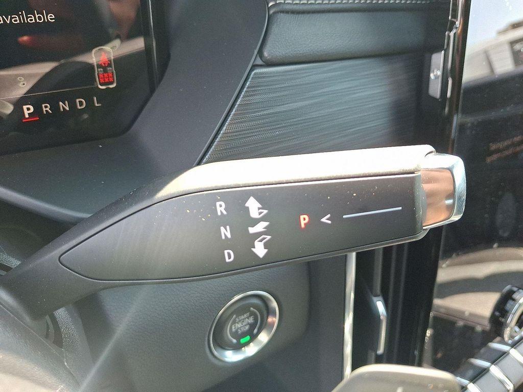 new 2025 GMC Acadia car, priced at $45,035