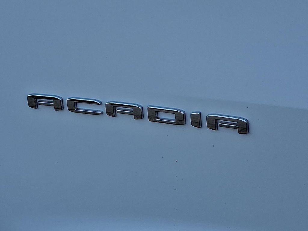 new 2025 GMC Acadia car, priced at $45,035