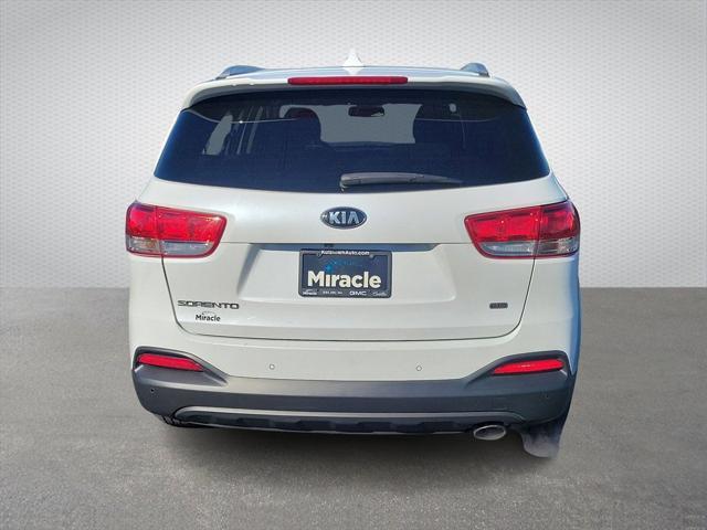 used 2018 Kia Sorento car, priced at $12,988