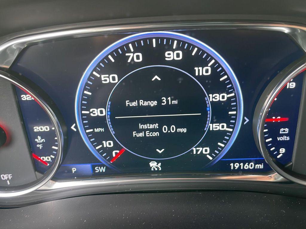 used 2023 Chevrolet Traverse car, priced at $39,990