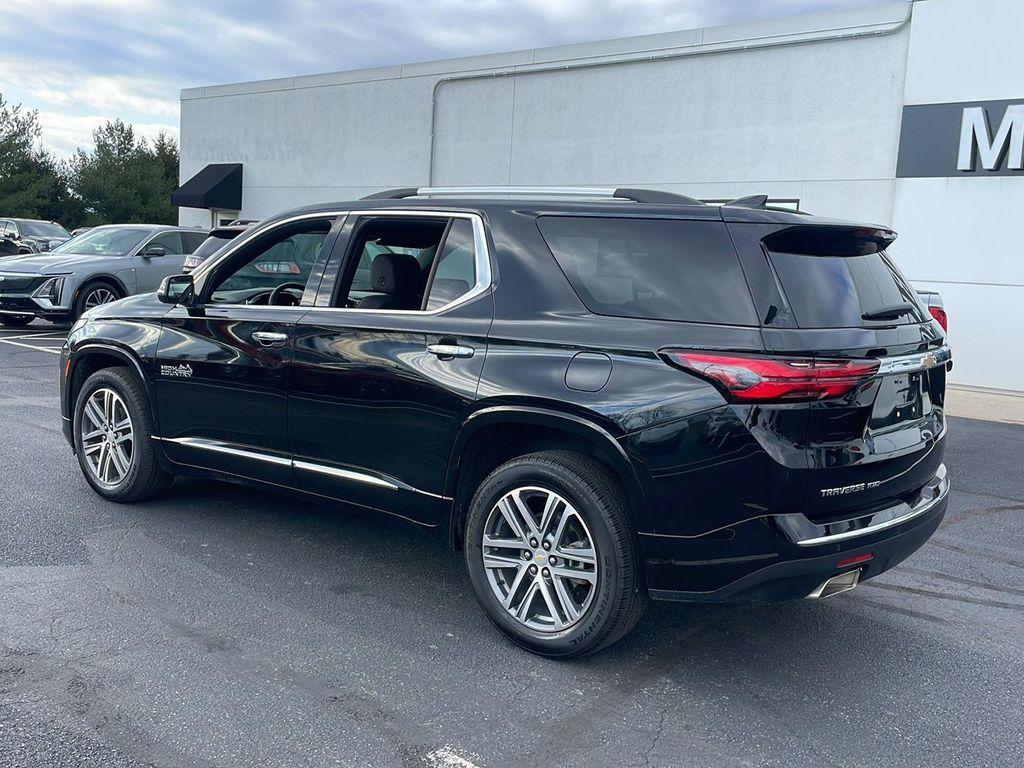 used 2023 Chevrolet Traverse car, priced at $39,990