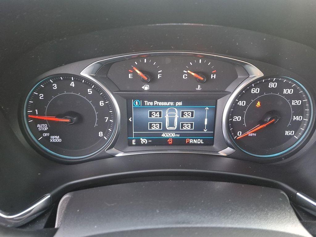 used 2024 Chevrolet Equinox car, priced at $21,990