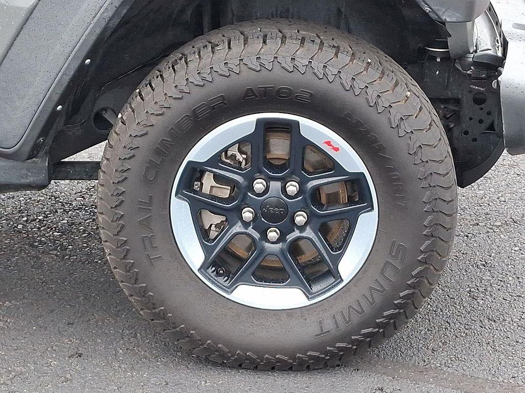 used 2021 Jeep Wrangler Unlimited car, priced at $34,490
