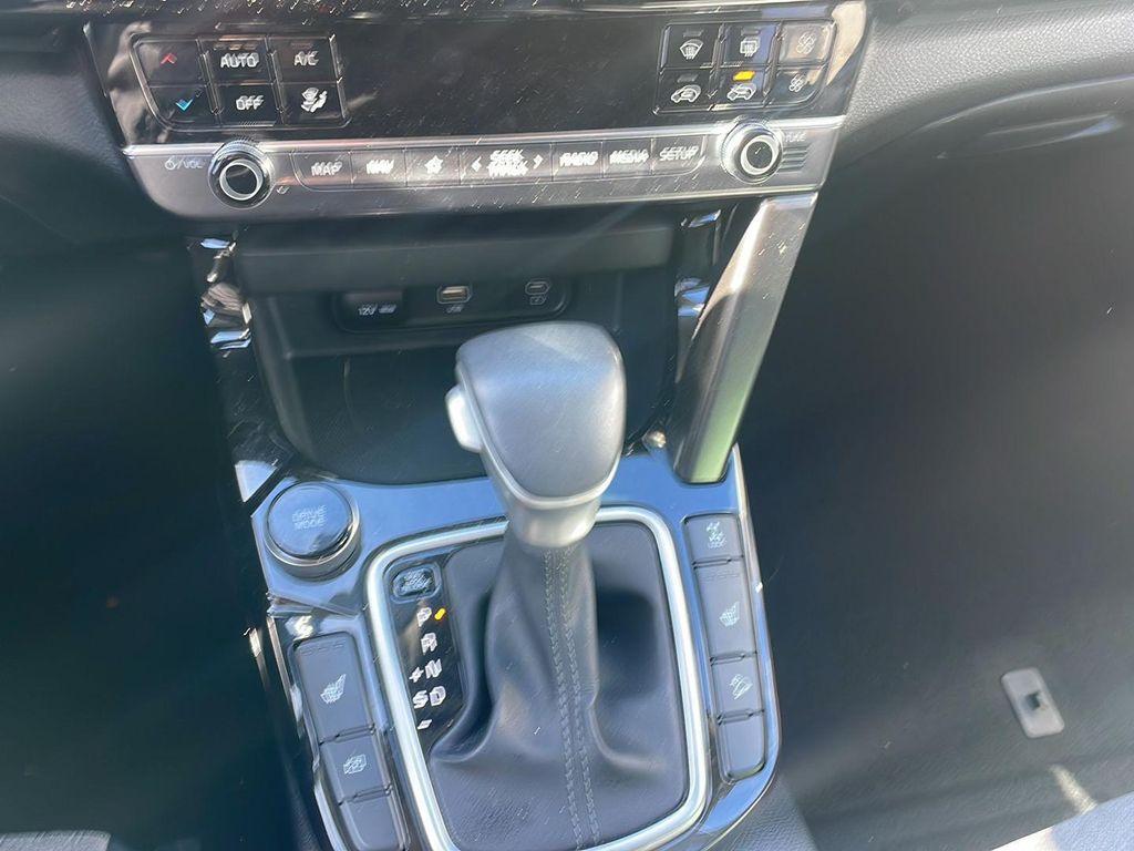 used 2024 Kia Seltos car, priced at $21,990