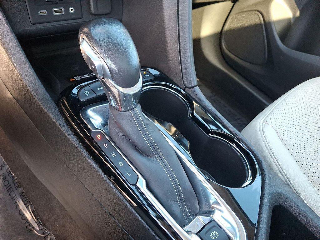 used 2022 Buick Encore GX car, priced at $21,990