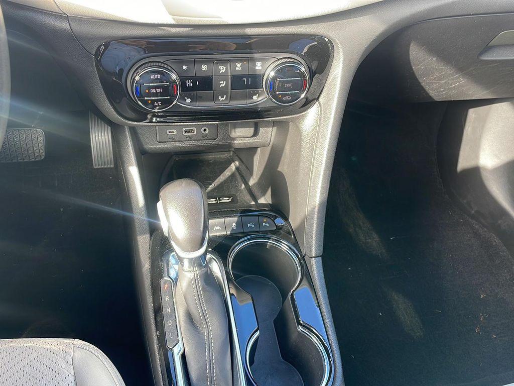 used 2022 Buick Encore GX car, priced at $21,990