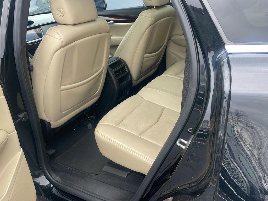 used 2018 Cadillac XT5 car, priced at $17,990