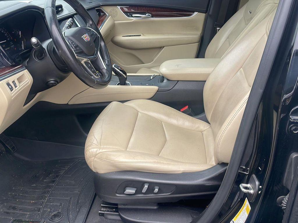 used 2018 Cadillac XT5 car, priced at $17,990