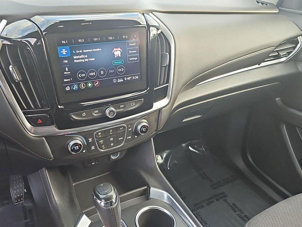used 2020 Chevrolet Traverse car, priced at $22,990