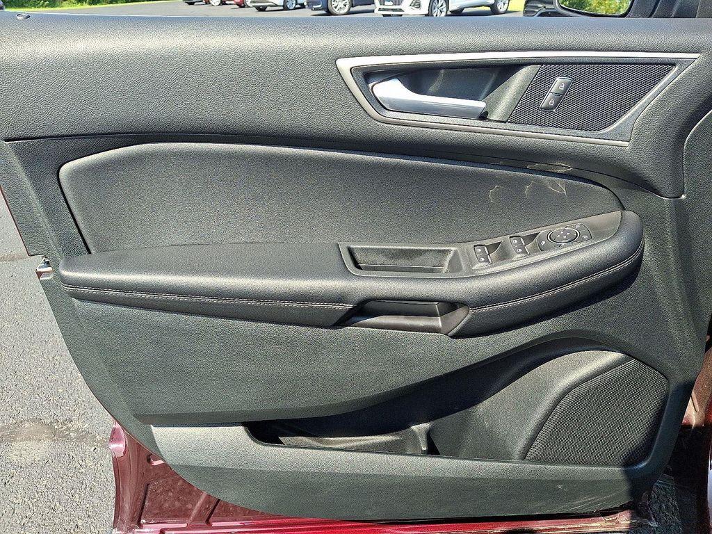 used 2022 Ford Edge car, priced at $22,990