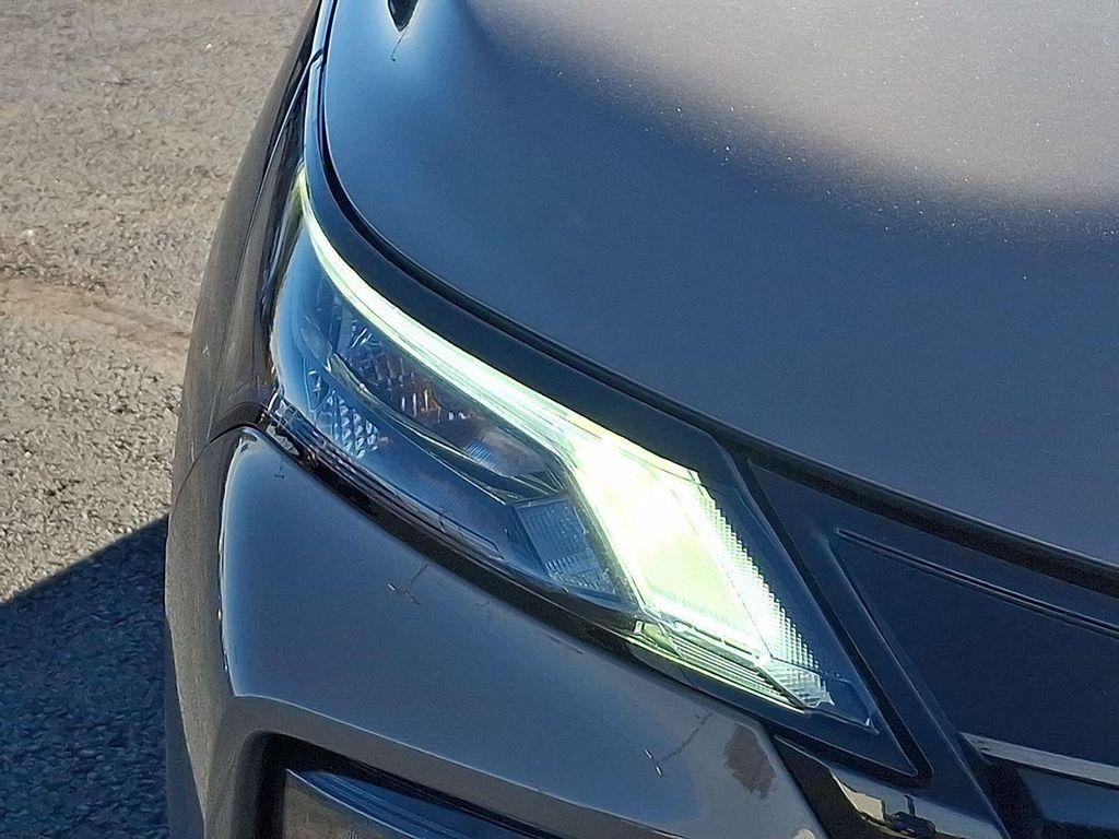 used 2025 Nissan Rogue car, priced at $29,990