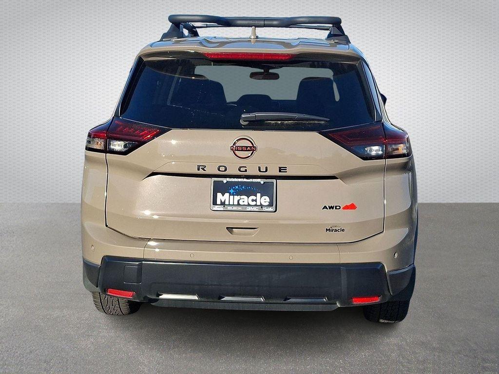used 2025 Nissan Rogue car, priced at $29,990