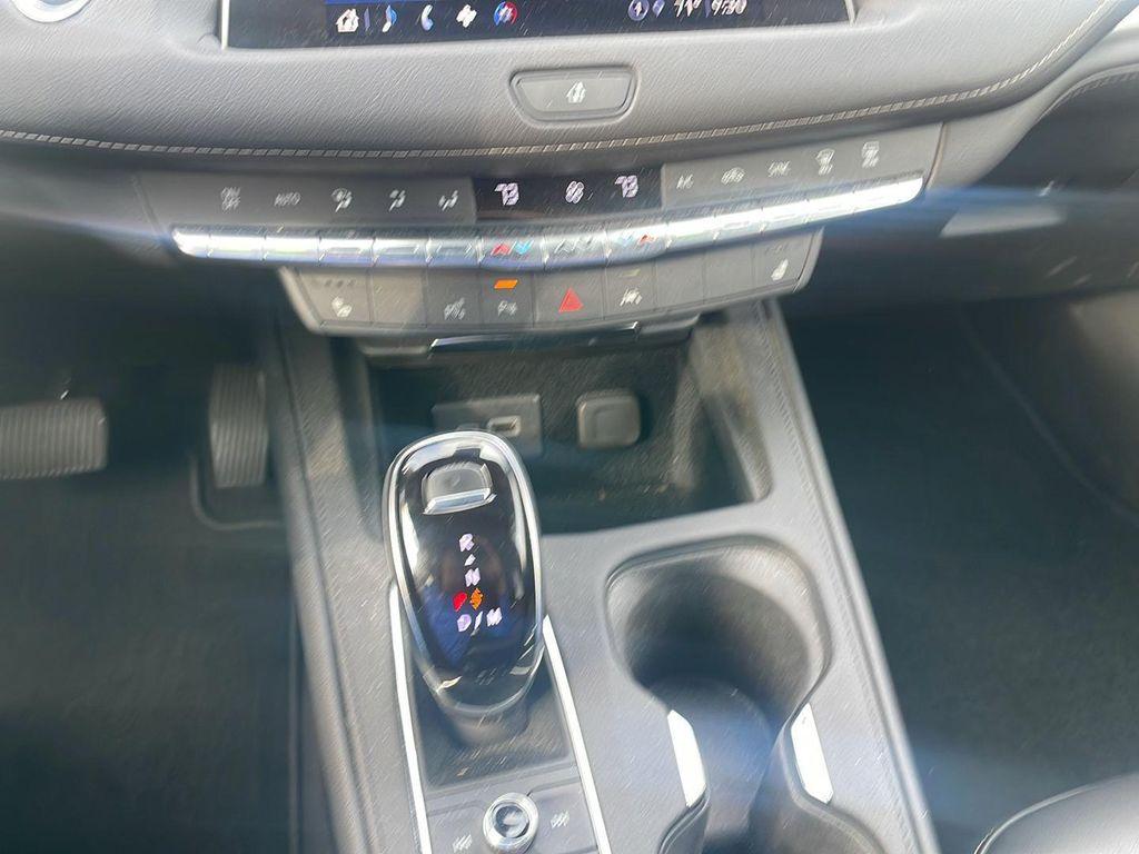 used 2023 Cadillac XT4 car, priced at $29,990