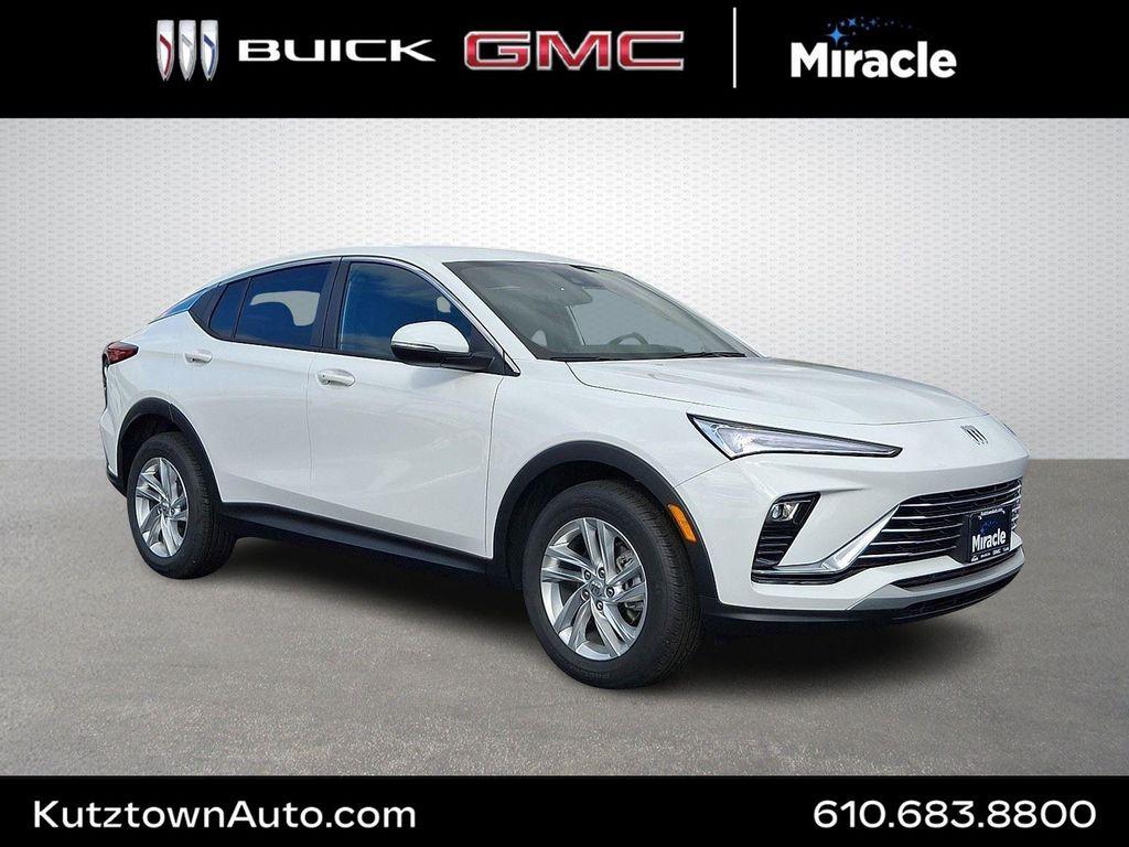 new 2025 Buick Envista car, priced at $25,440