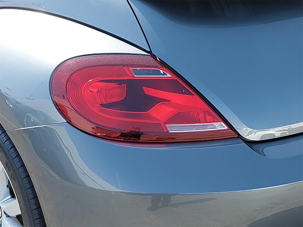 used 2017 Volkswagen Beetle car