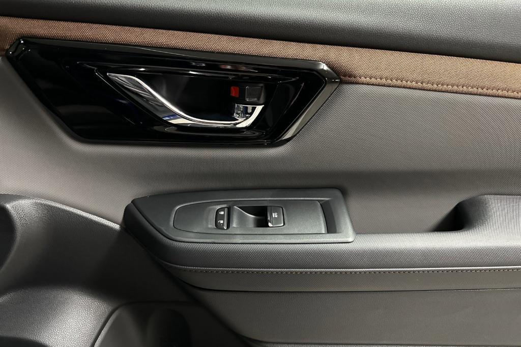new 2025 Subaru Forester Hybrid car, priced at $39,595