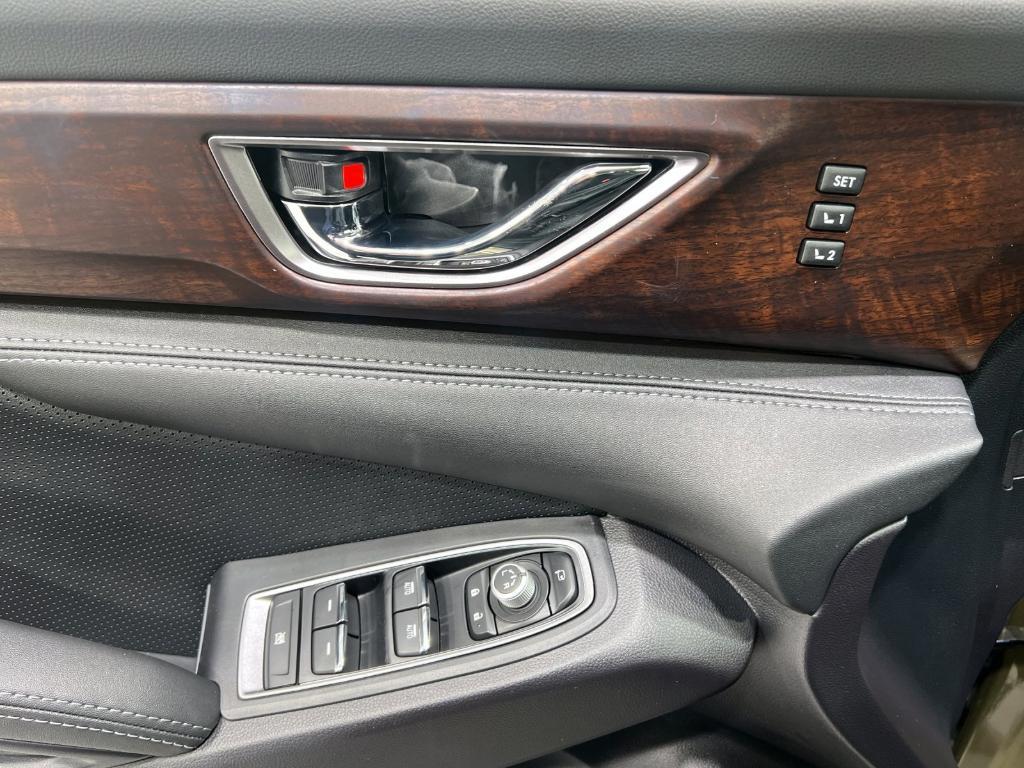 new 2025 Subaru Ascent car, priced at $52,155