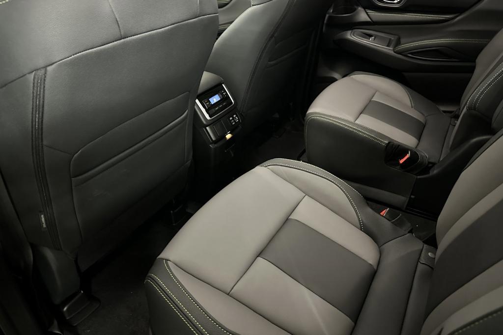 new 2025 Subaru Ascent car, priced at $46,254