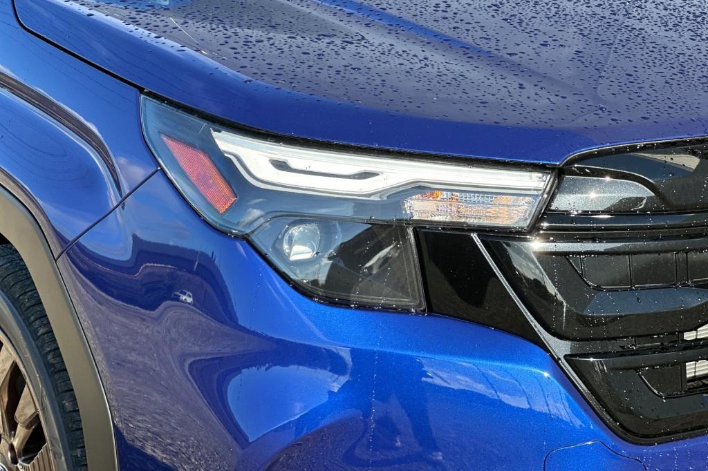 new 2025 Subaru Forester car, priced at $37,536