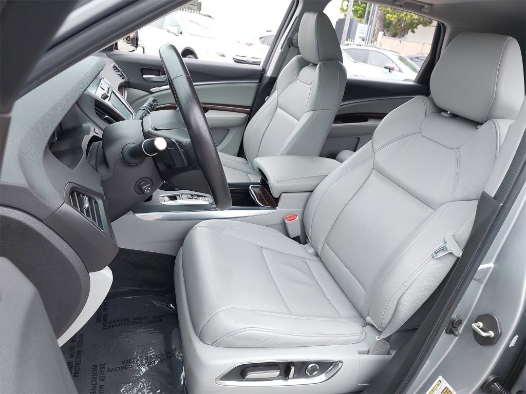 used 2020 Acura MDX car, priced at $26,350