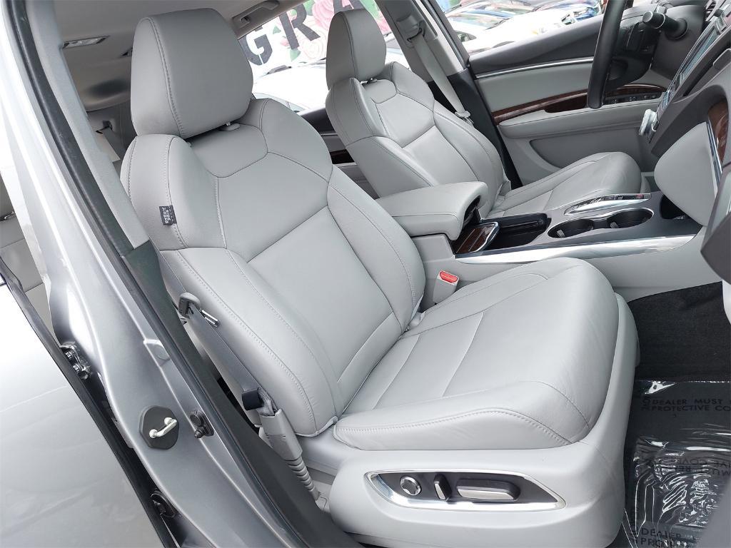 used 2020 Acura MDX car, priced at $26,350