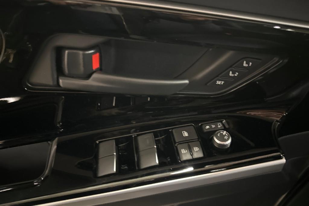 new 2025 Subaru Solterra car, priced at $44,681
