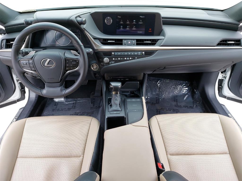used 2021 Lexus ES 350 car, priced at $30,472