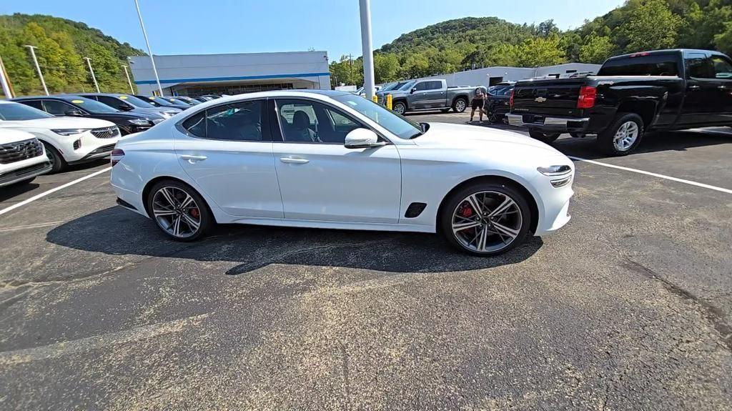 new 2025 Genesis G70 car, priced at $55,510