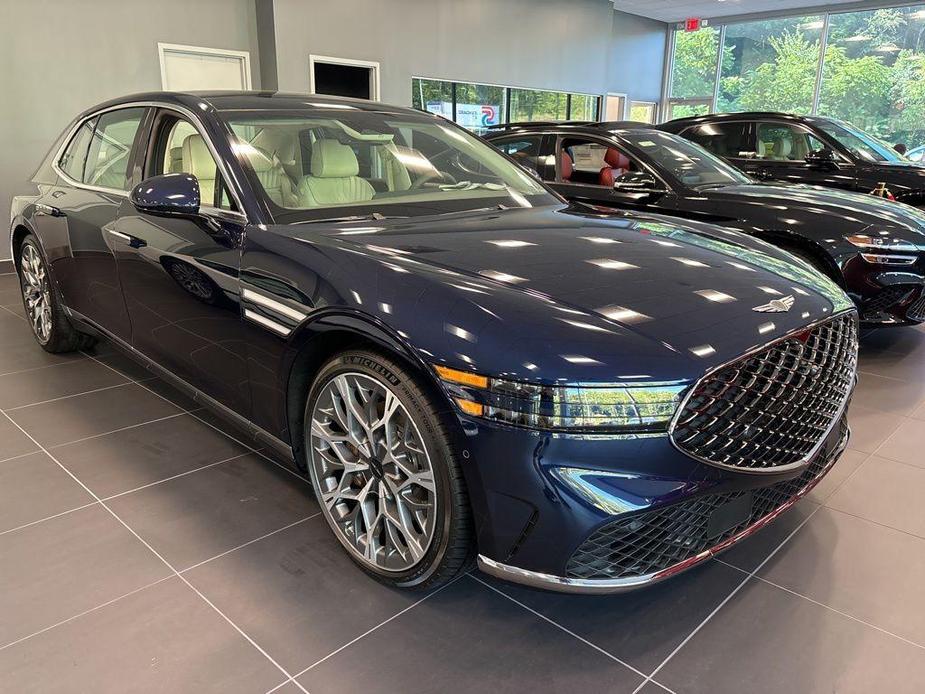 new 2024 Genesis G90 car, priced at $102,100