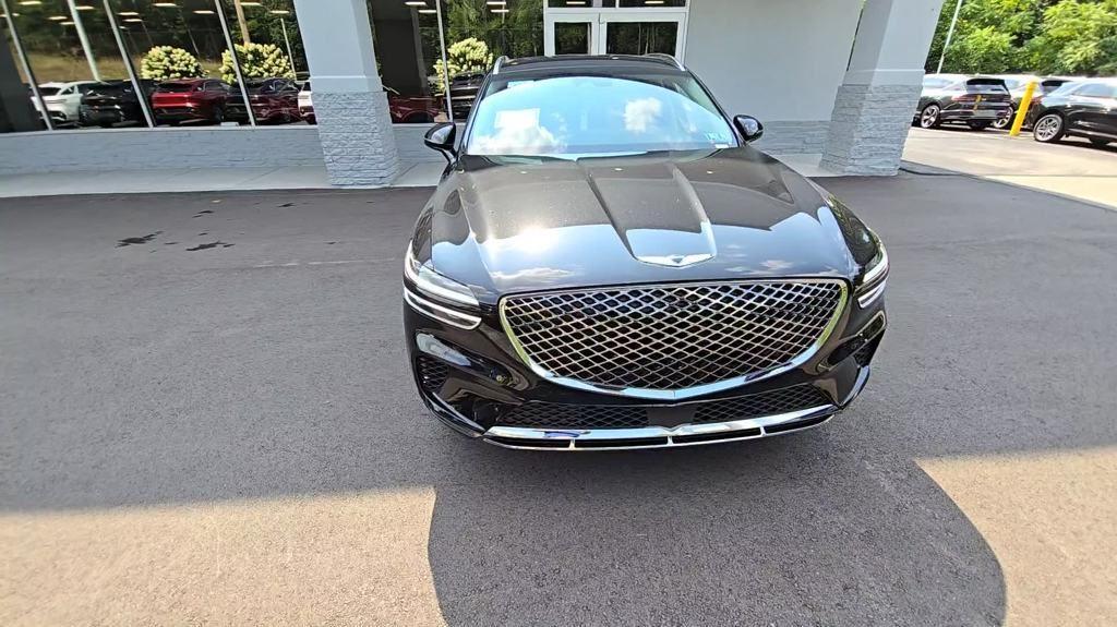 new 2025 Genesis GV70 car, priced at $49,700