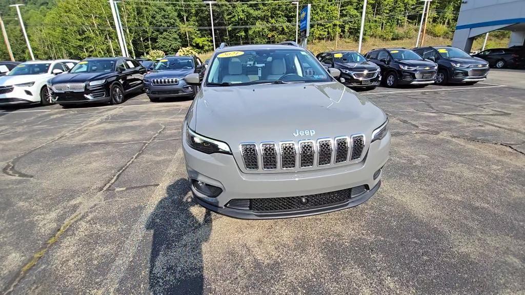 used 2021 Jeep Cherokee car, priced at $20,789