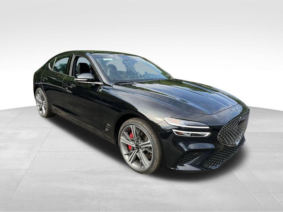 new 2025 Genesis G70 car, priced at $59,140