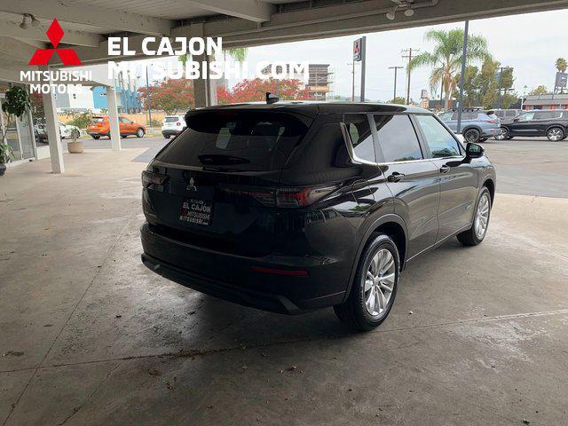 new 2025 Mitsubishi Outlander car, priced at $32,560