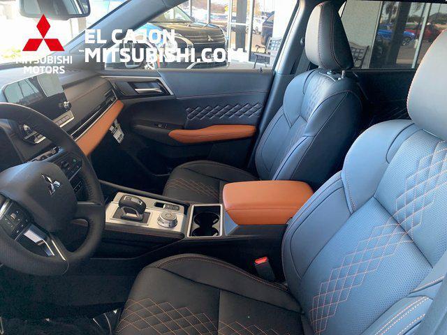 new 2024 Mitsubishi Outlander car, priced at $39,935