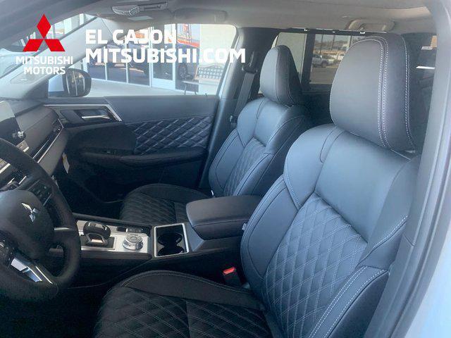 new 2024 Mitsubishi Outlander car, priced at $41,430