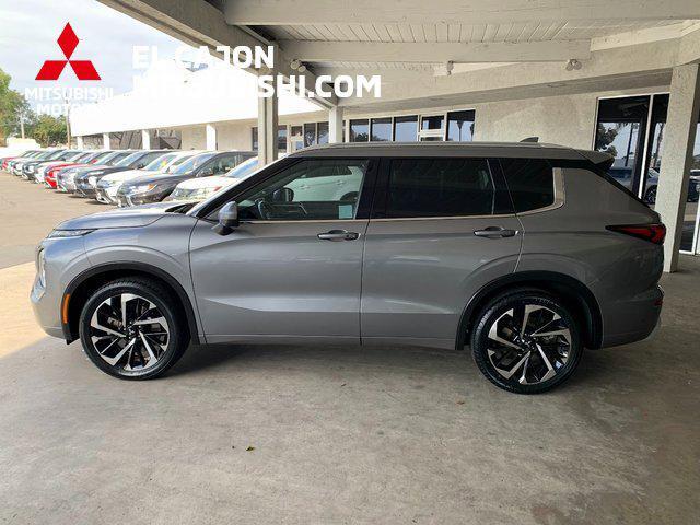 used 2022 Mitsubishi Outlander car, priced at $25,980