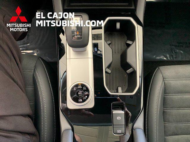 new 2025 Mitsubishi Outlander car, priced at $41,810