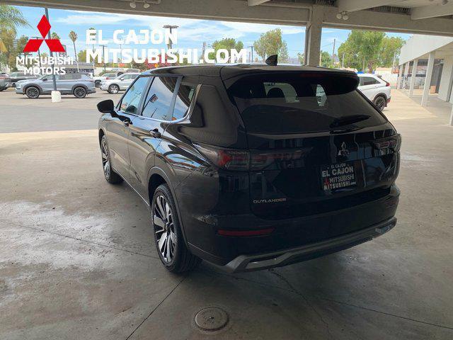 new 2025 Mitsubishi Outlander car, priced at $34,310