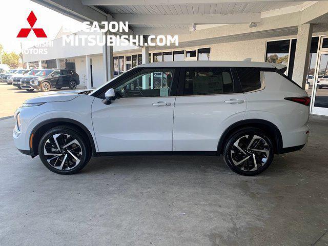 new 2024 Mitsubishi Outlander car, priced at $37,965