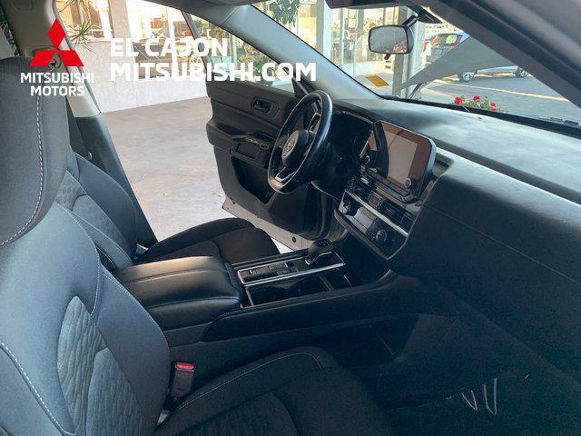 used 2024 Nissan Pathfinder car, priced at $33,980