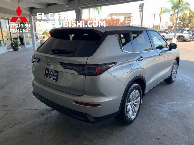 new 2025 Mitsubishi Outlander car, priced at $32,560