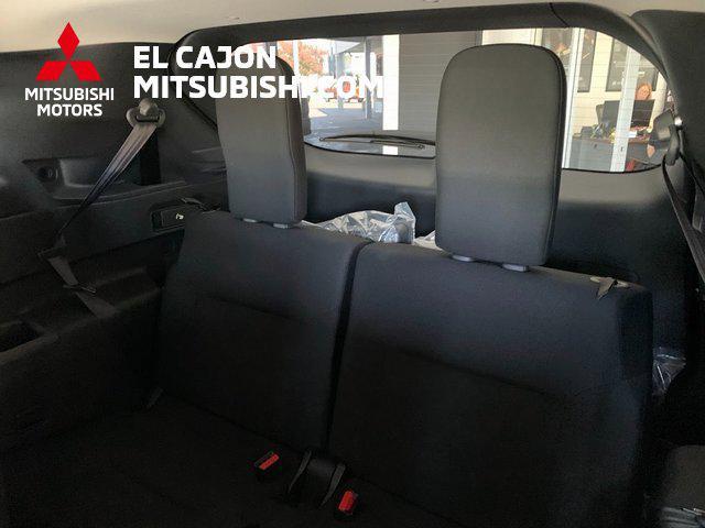 new 2025 Mitsubishi Outlander car, priced at $32,560
