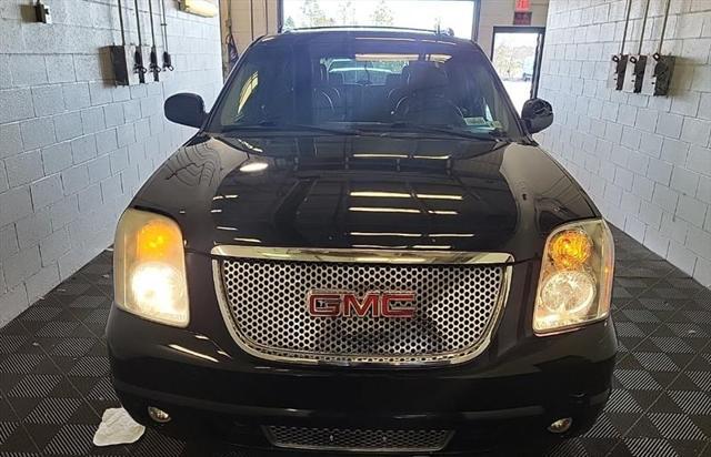 used 2011 GMC Yukon XL car, priced at $9,495