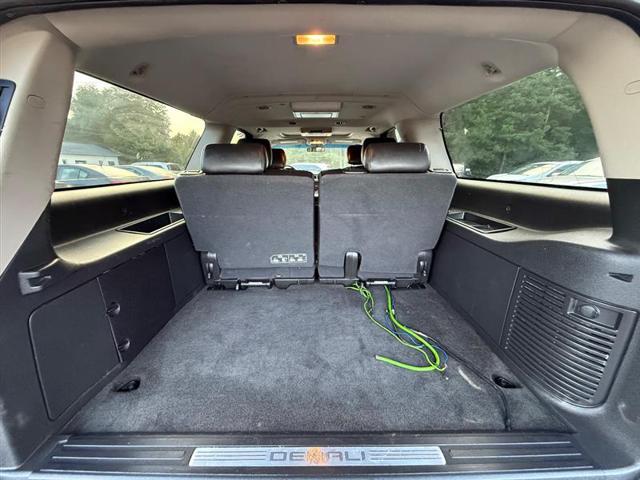 used 2011 GMC Yukon XL car, priced at $7,495