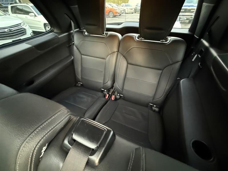 used 2017 Mercedes-Benz GLS 550 car, priced at $17,995